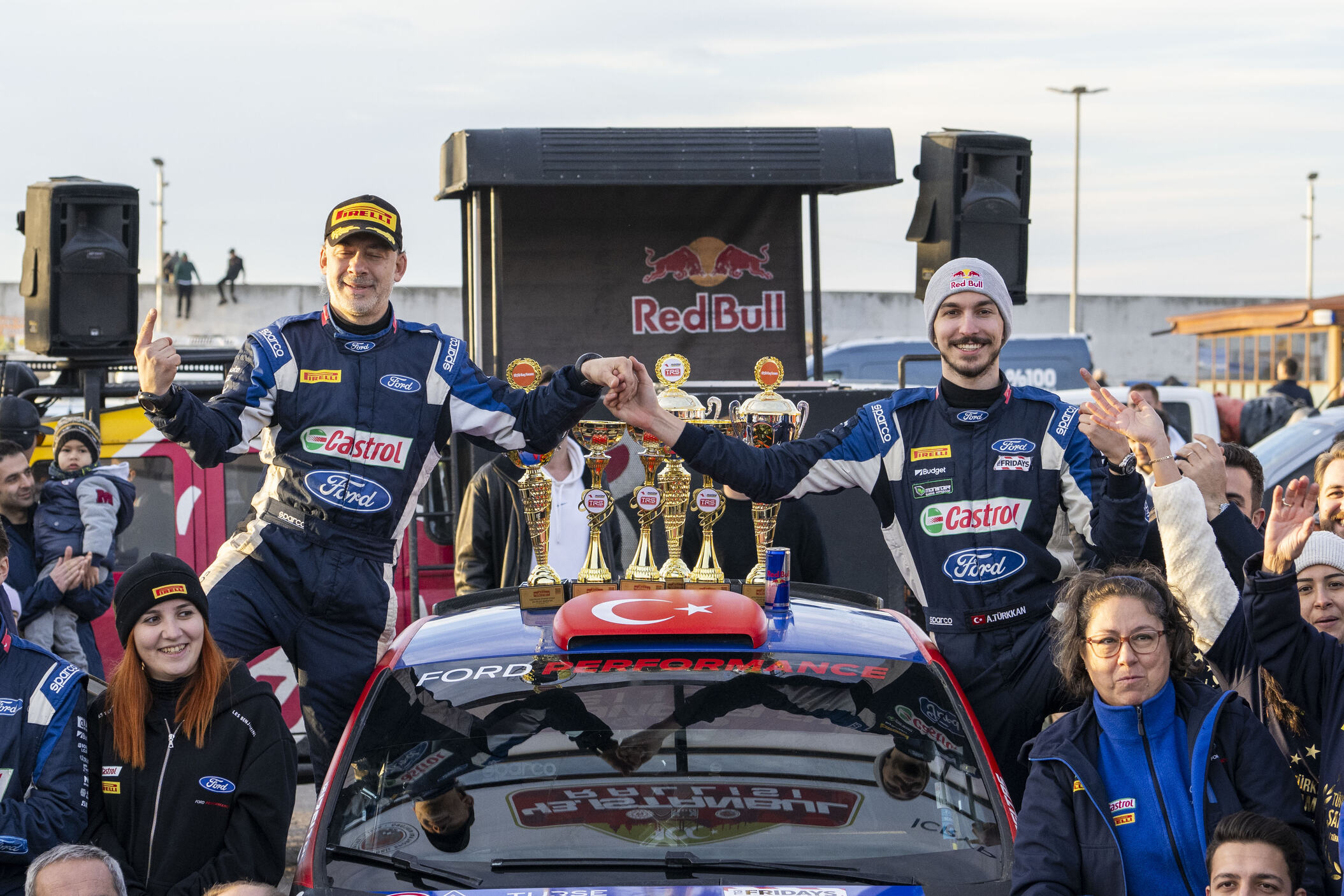 ALİ TÜRKKAN TÜRKİYE RALLİ ŞAMPİYONU OLDU