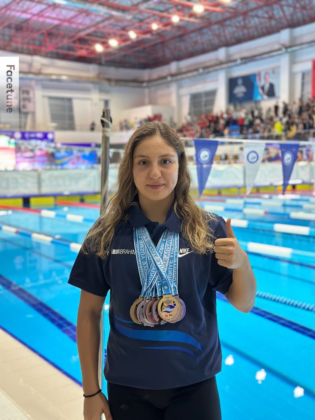 TÜRKİYE KULÜPLER ARASI YÜZME ŞAMPİYONASI’NDA MERVE TUNCEL VE EMRE SAKCI’DAN 16 MADALYA