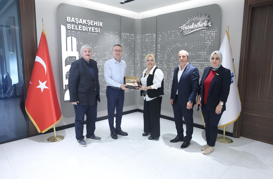 Başakşehir Belediye Başkanı Yasin Kartoğlu, İGKADER Heyetini Ağırladı
