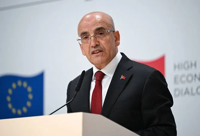 Mehmet Şimşek’ten fon soruşturması açıklaması: “Yatırımcıların meşru haklarını gözetiyoruz”