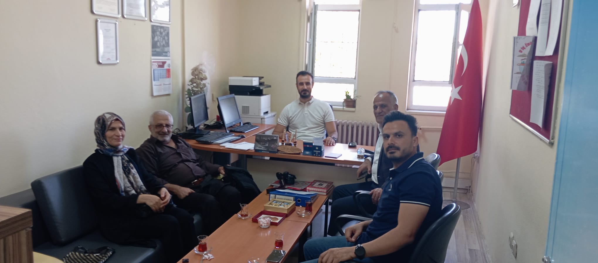 AK Parti Gercüş İlçe Başkanı İbrahim Torlak’tan Eğitime Destek Ziyareti