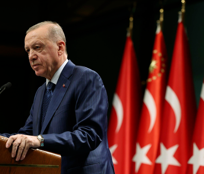 Erdoğan'dan Eğitimdeki Şiddete Karşı Sert Tavır: Öğretmenleri Koruyacak Düzenleme Yolda!