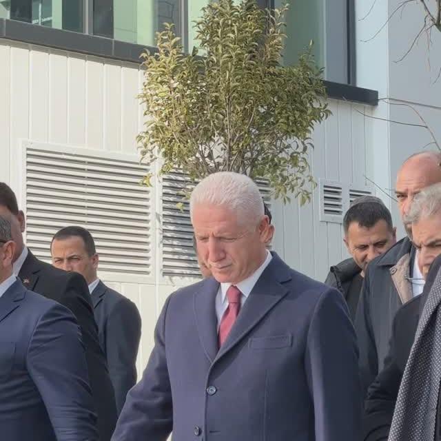 Vali Davut Gül, Esenyurt Eğitim Kampüsü İnşaatını İnceledi
