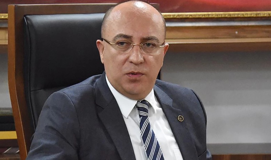 MHP Genel Başkan Yardımcısı İzzet Ulvi Yönter Görevinden İstifa Etti
