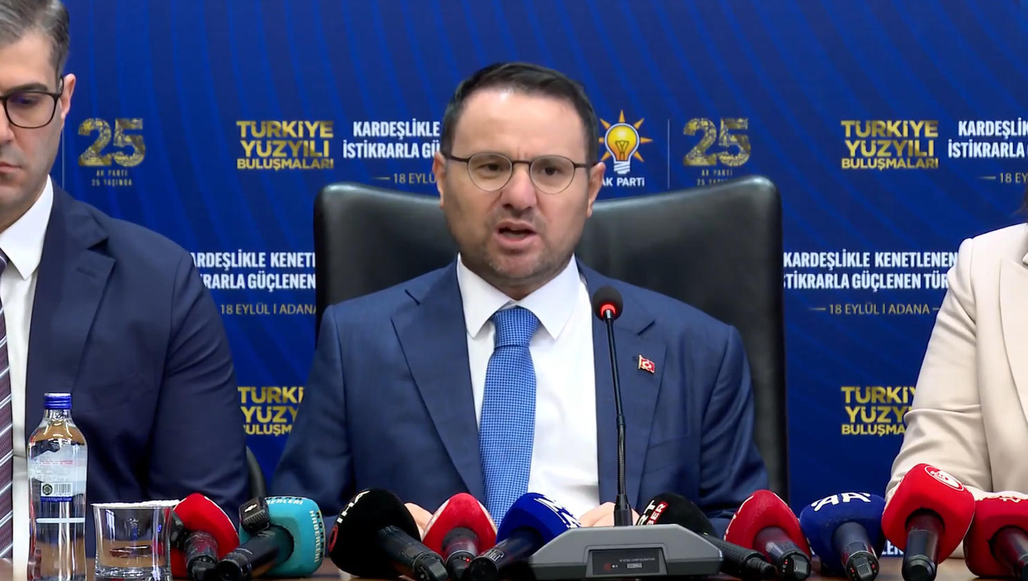Gürlek’ten 2028 Mesajı: Erdoğan’ın Yeniden Adaylığına İşaret Etti