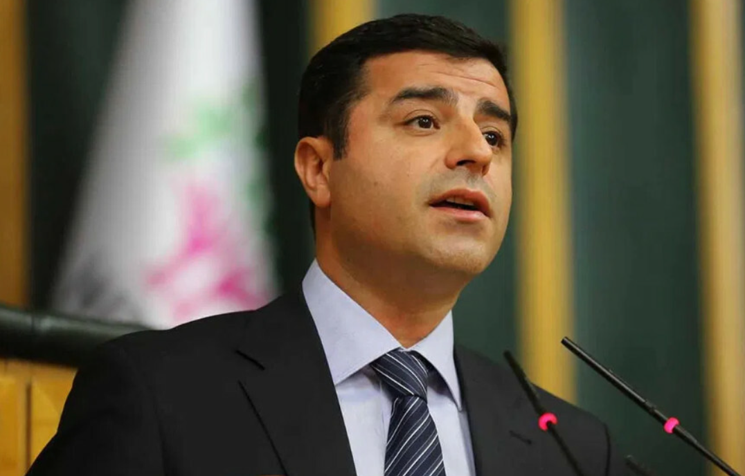Demirtaş'a 28,5 Yıl Hapis; Yüksekdağ'a 30 Yıl Cezası - Kobani Davasında Tarihi Karar!