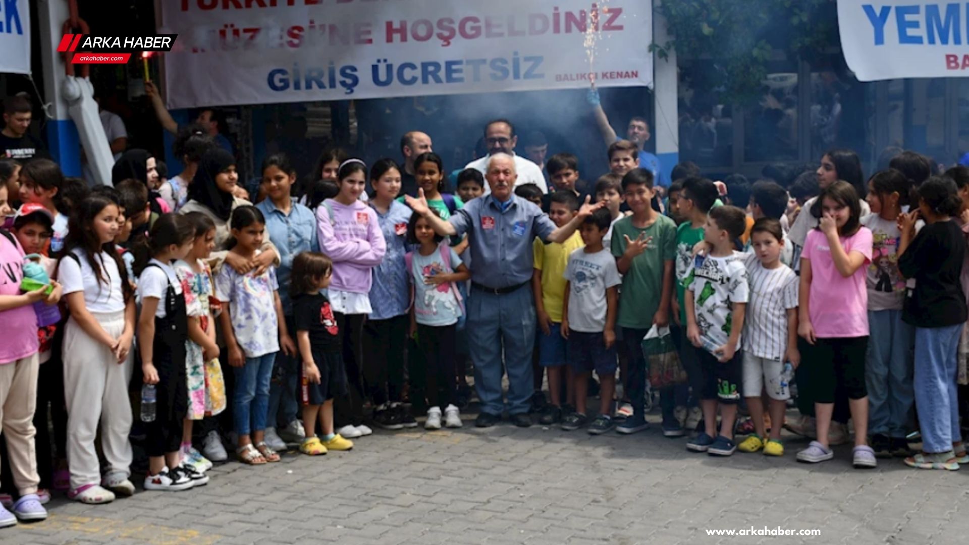 Deniz Canlılarını Keşfeden Minikler: Balıkçı Kenan'dan Deniz Dersi!