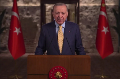 Cumhurbaşkanı Erdoğan’dan Ramazan Bayramı Mesajı: “Türkiye Güvendedir, Hedeflerine Kararlılıkla İlerliyor”