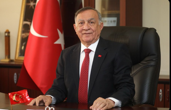 CHP'DE İSTİFALAR GELMEYE DEVAM EDİYOR