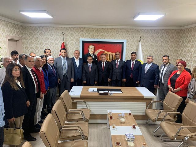 Cumhuriyet Halk Partisi İstanbul Milletvekili Gökan Zeybek, Parti Çalışmaları Kapsamında Ziyaretlerde Bulundu