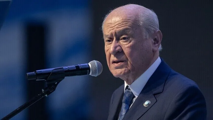 Bahçeli’den “Terörsüz Türkiye” Mesajı Bu Kez Türküyle Geldi: “Dünyaya Sestir”
