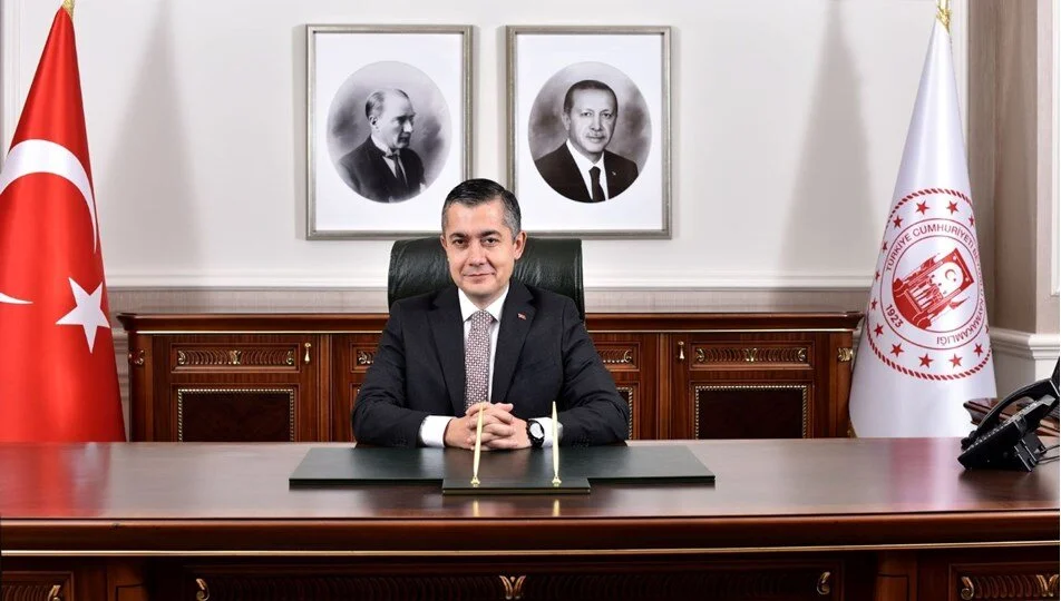 Esenyurt’a 7/24 Hizmet Verecek “Uyumayan Kütüphane” Geliyor!
