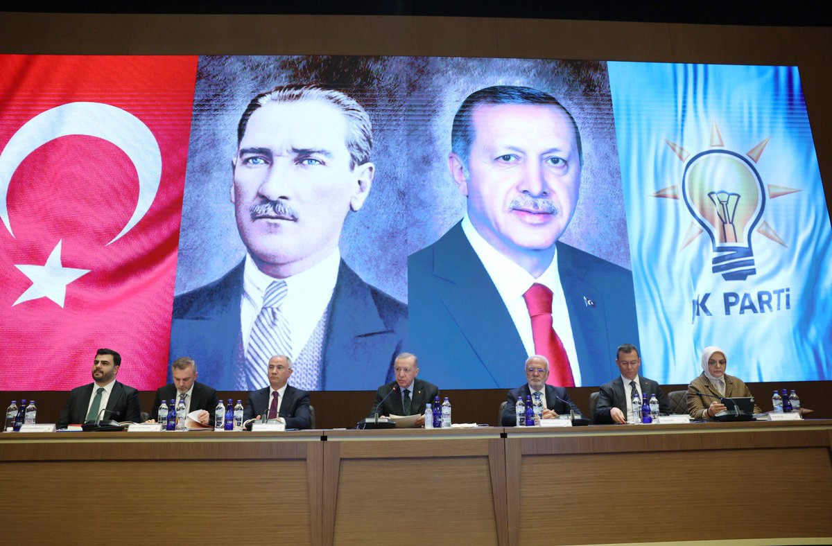 Erdoğan, Ankara'da MKYK Toplantısına Başkanlık Etti