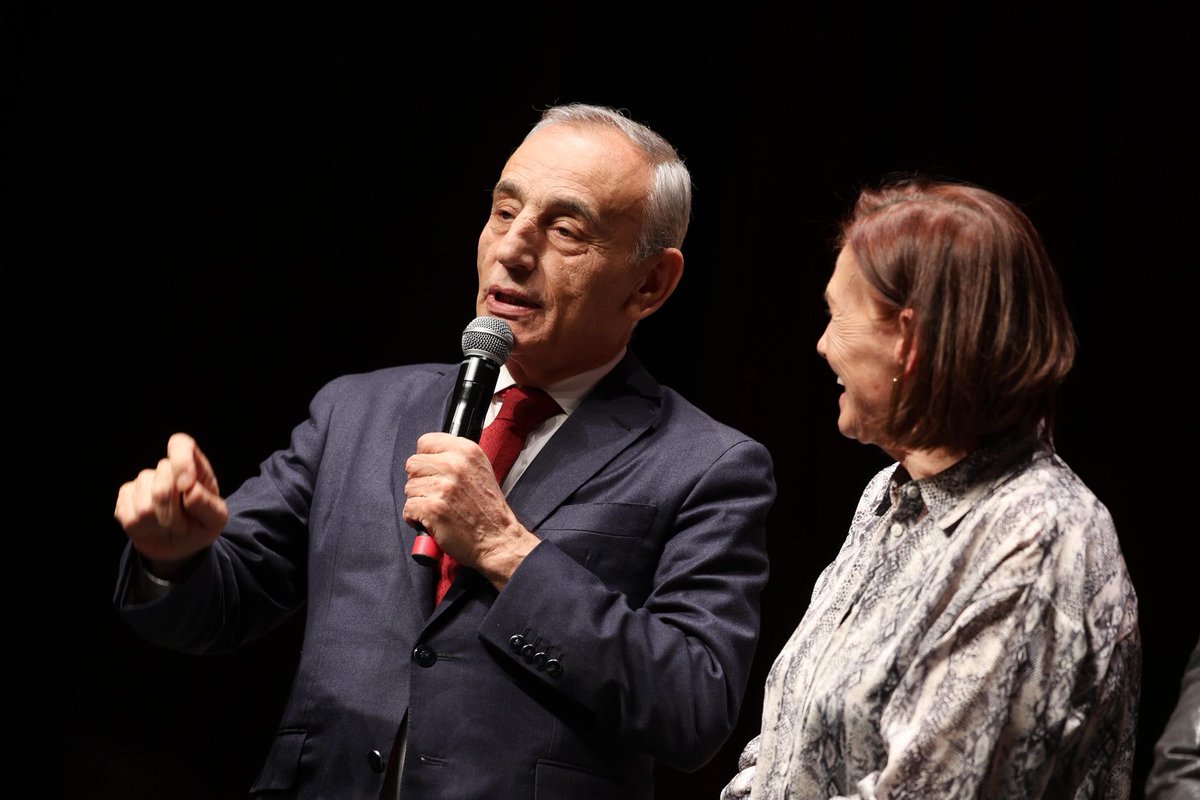 Küçükçekmece'de Sanat Dolu Bir Akşam: Nur Sürer ve "Mukadderat" Filmi İzleyiciyle Buluştu