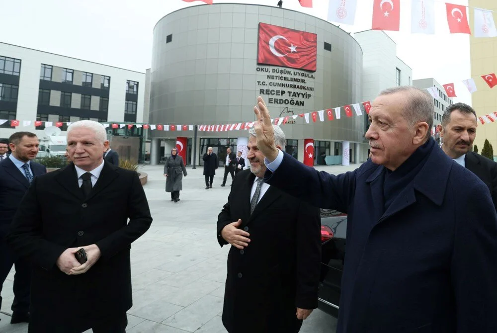 Esenyurt Recep Tayyip Erdoğan Eğitim Külliyesi Açıldı