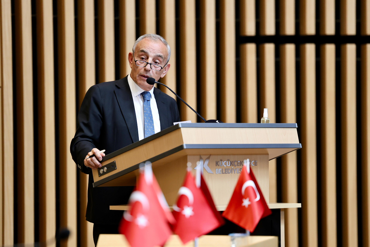 KÜÇÜKÇEKMECE BELEDİYE MECLİSİ'NDE 2023 YILI FAALİYET RAPORU KABUL EDİLDİ