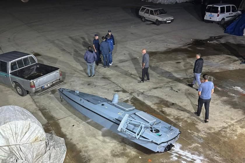Trabzon’da denizde şüpheli insansız araç paniği!!