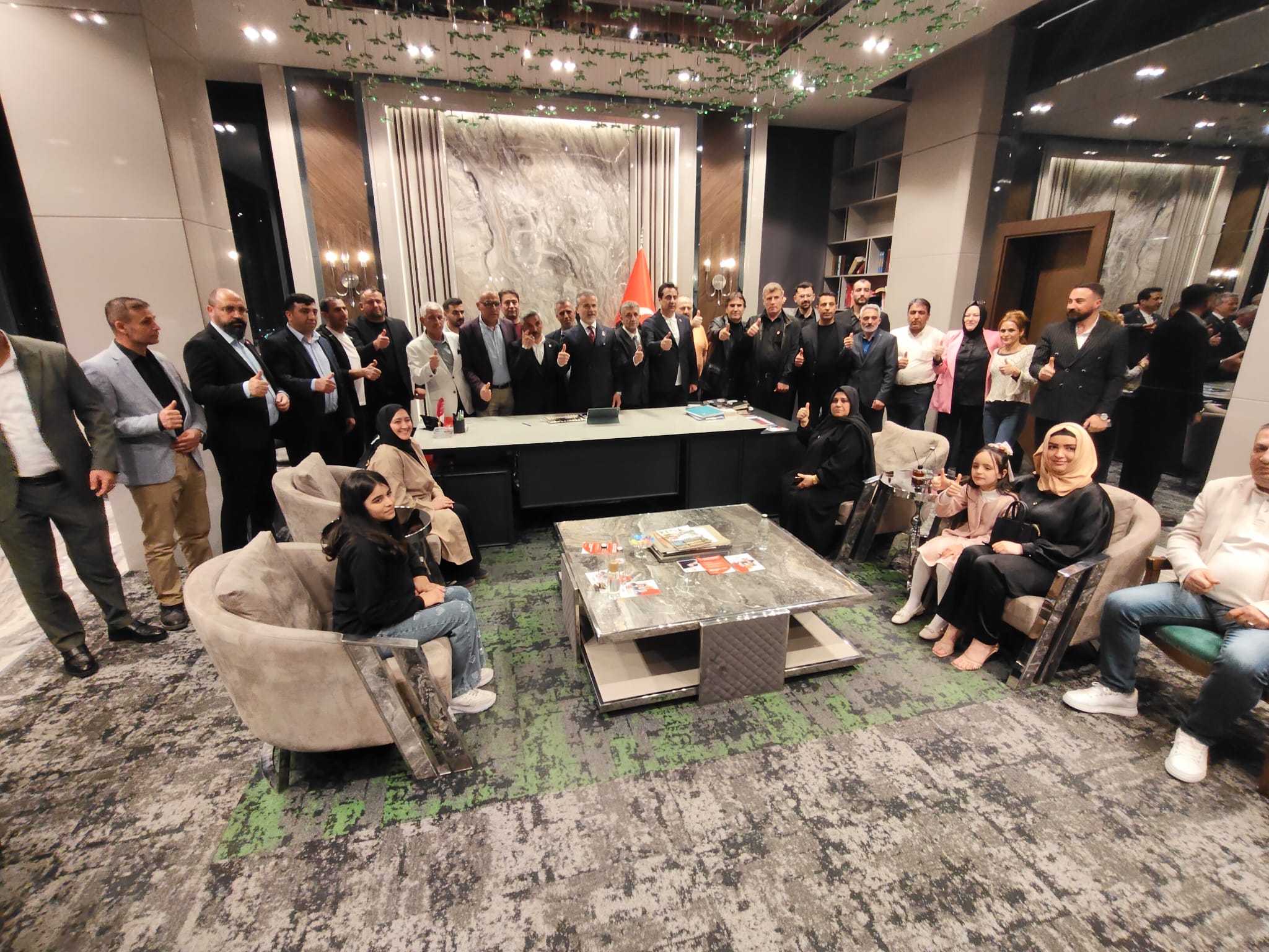 Yeniden Refah Partisi’ne Esenyurt’ta Dev Katılım: Halis Kahriman’dan Gövde Gösterisi