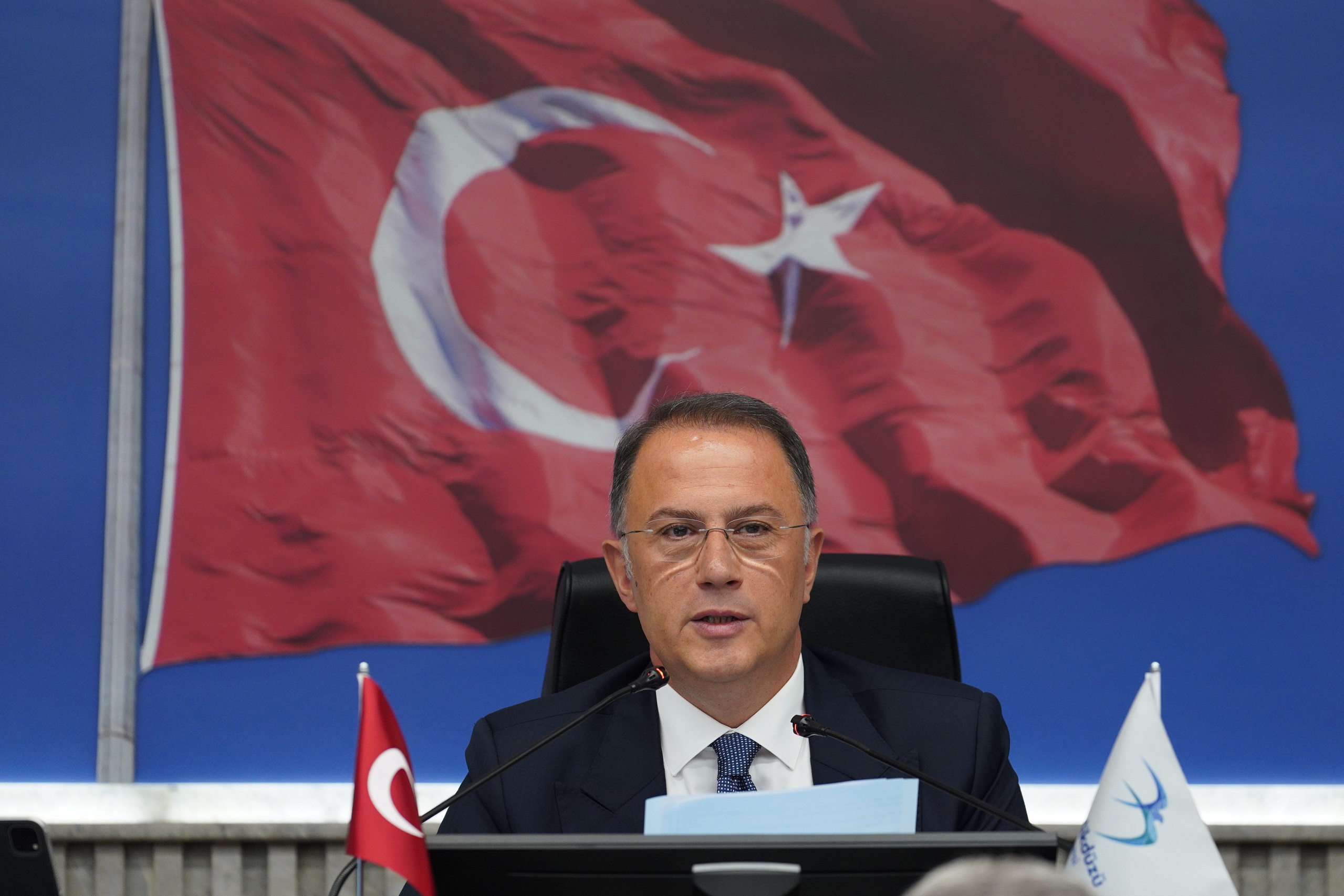 Beylikdüzü Belediye Başkanı Çalık'tan Örnek Beslenme Saati Uygulaması