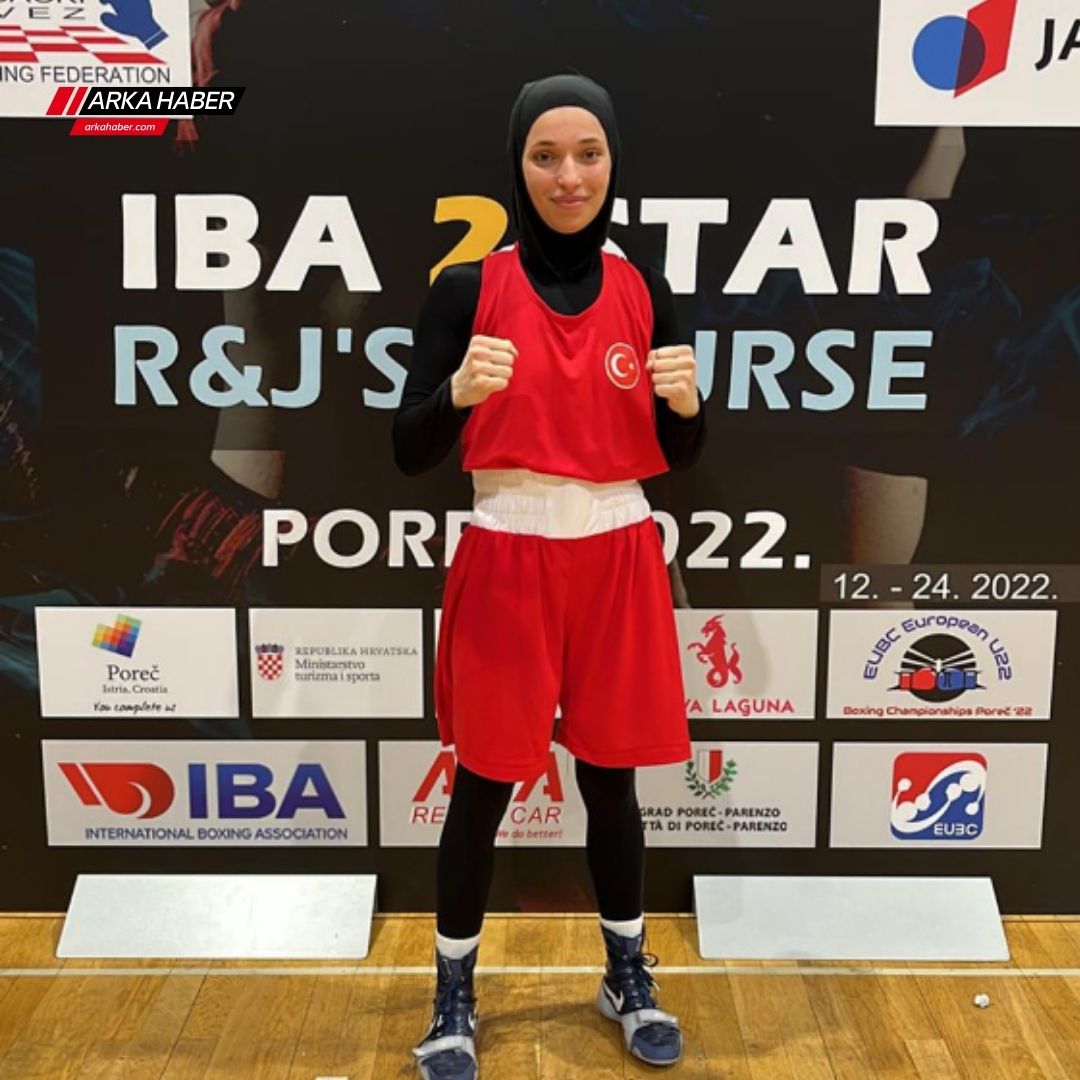 Sporcu Rabia Topuz, Yılan Isırığından Sonra Yoğun Bakımda! Boks Antrenmanı Kâbusa Döndü!