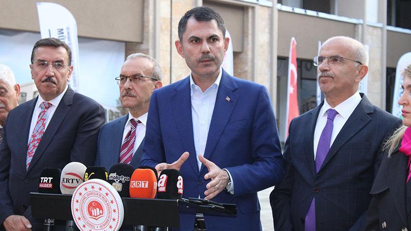 Bakan Kurum, CHP Lideri Özgür Özel'e "Bandı Çıkarın, Etrafınıza Bakın"