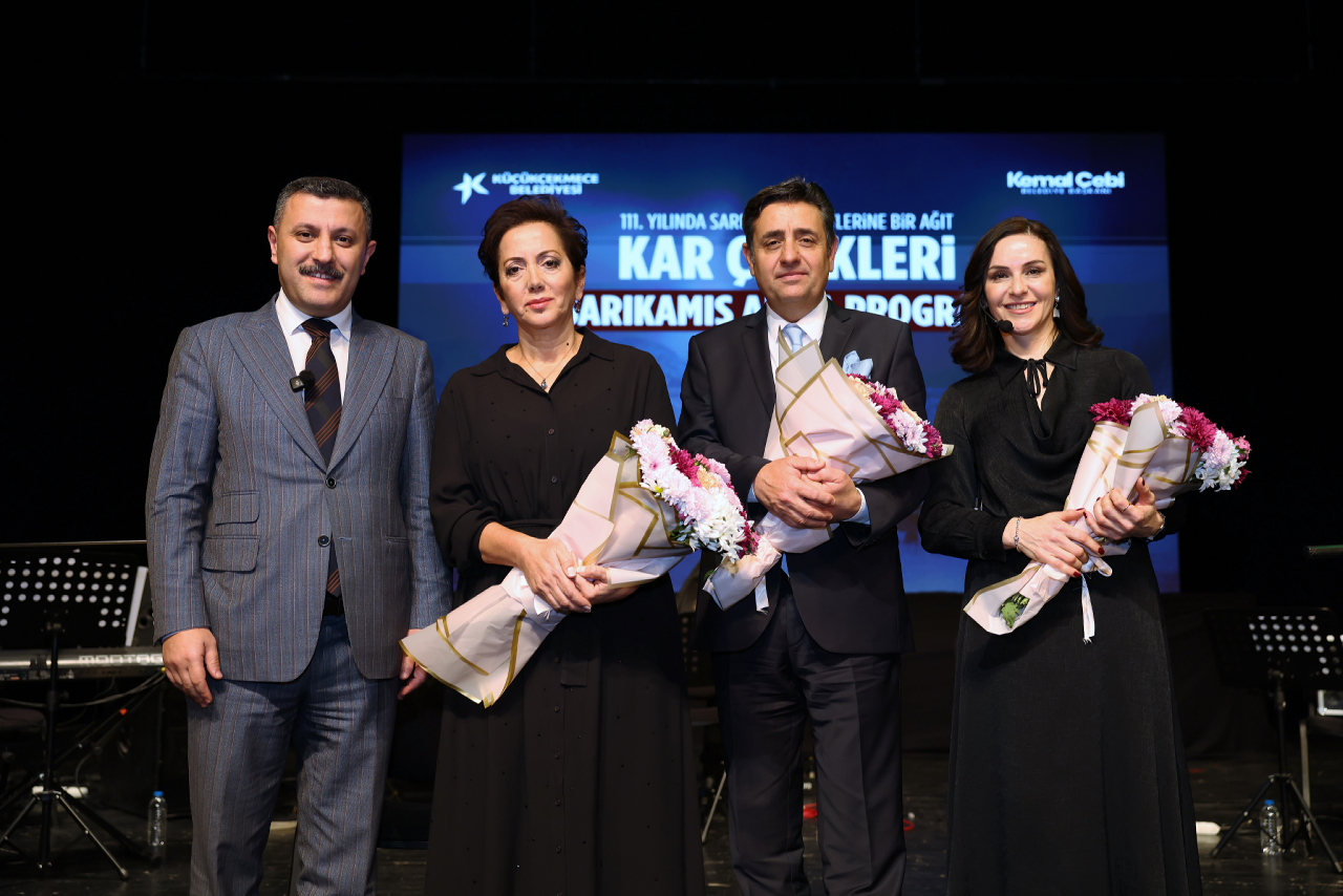 Sarıkamış Şehitleri Küçükçekmece’de Anıldı: “Kar Çiçekleri” Duygulandırdı