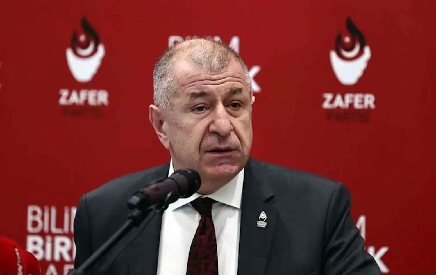 Ümit Özdağ cezaevindeki koşulları ve yaşanan baskıları anlattı: "72 gündür hücredeyim, yargılanmak istiyorum"