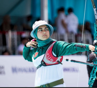 Hedef Çeyrek Final: Elif Berra Gökkır Dünya Üçüncüsünü Devirerek Yükseldi