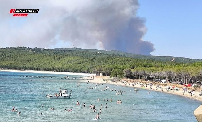 MSB: "Çanakkale'deki yangın söndürme çalışmalarına destek için 2 helikopter, 1 itfaiye, 1 arazi aracı ve personel görevlendirildi"