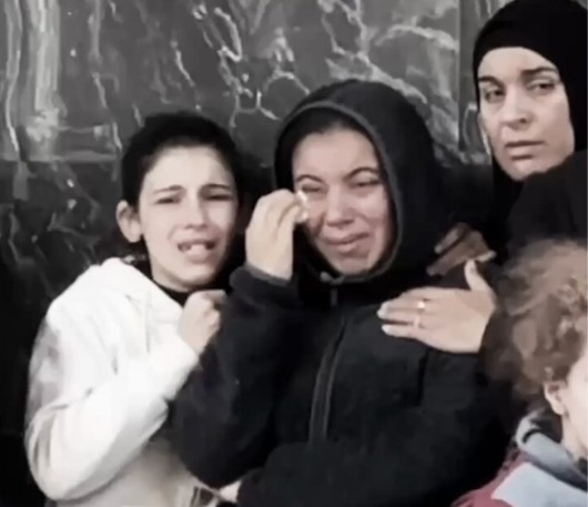İsrail Ordusu'ndan Nuseyrat Kampı'na Saldırı: 7 Filistinli Hayatını Kaybetti