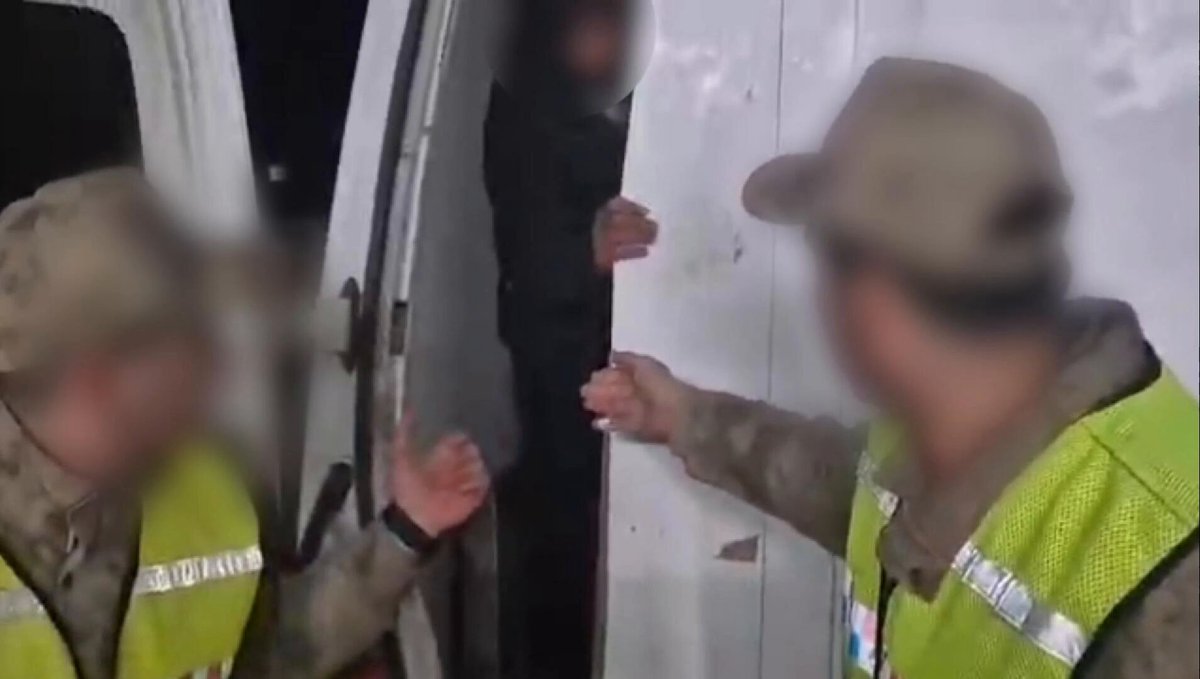 Göçmen Kaçakçılığına Karşı Dev Operasyon: 547 Düzensiz Göçmen Yakalandı