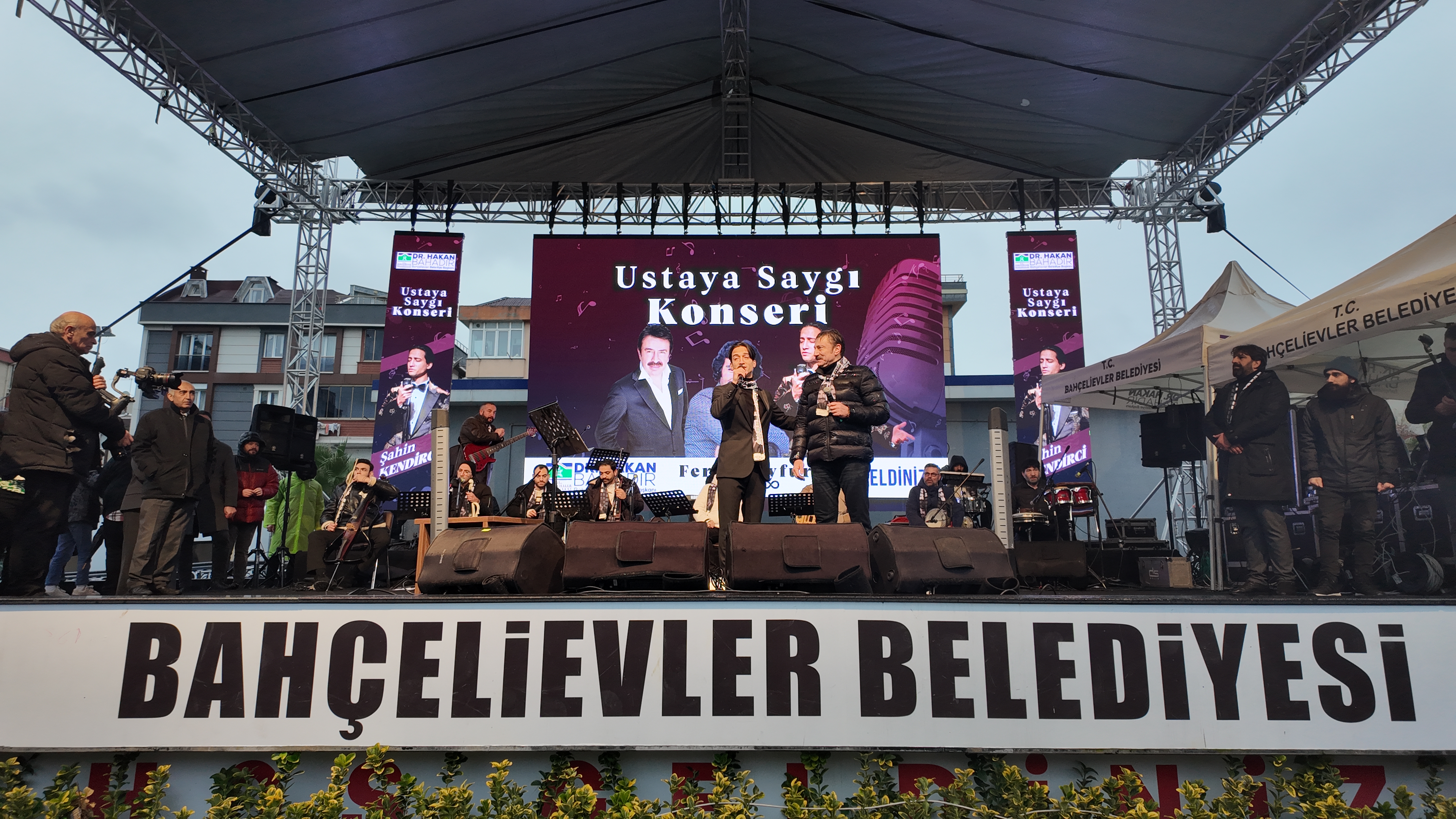 Bahçelievler’de Duygusal Gece: Ferdi Tayfur Anısına Ustaya Saygı Konseri