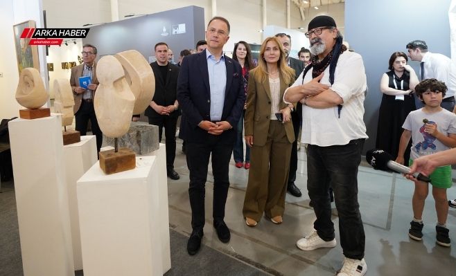 Başkan Çalık, Artcontact’ı Ziyaret Etti