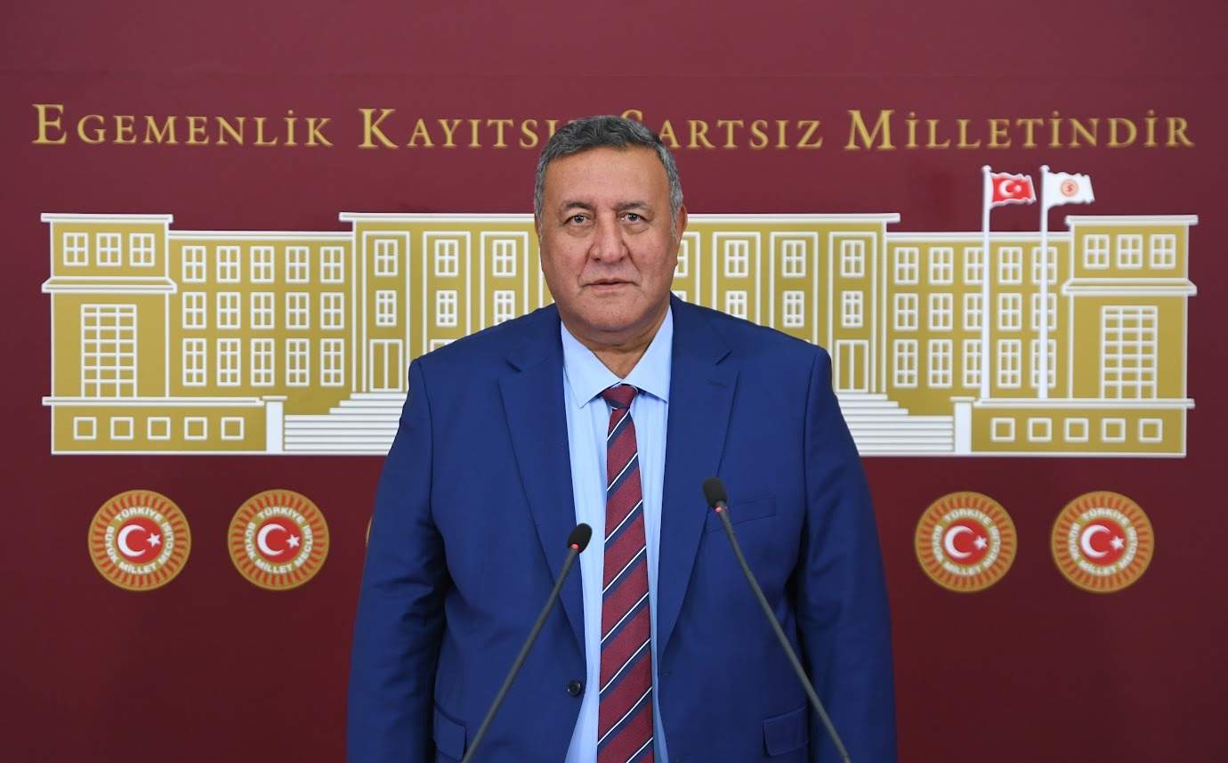 Gürer: "Asgari Ücret Yoksulluğu Yaygınlaştırır"