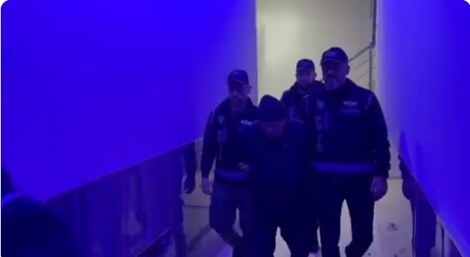 KAFES-31 OPERASYONLARI İLE KIRMIZI BÜLTEN İLE ARANAN 42 ŞAHIS YAKALANDI