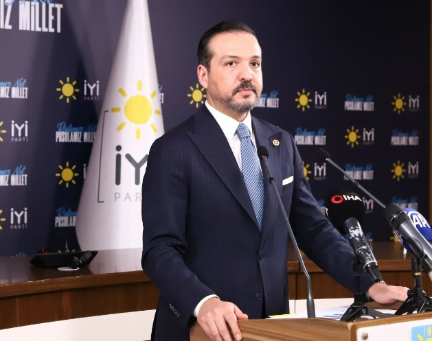 İYİ PARTİ'NİN HAFTA SONU YAPILACAK ANTALYA KAMPI İPTAL EDİLDİ